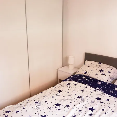 Tarita * 特罗吉尔